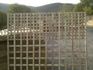 2-inch-trellis-on-top-of-4-inch-trellis-300x225